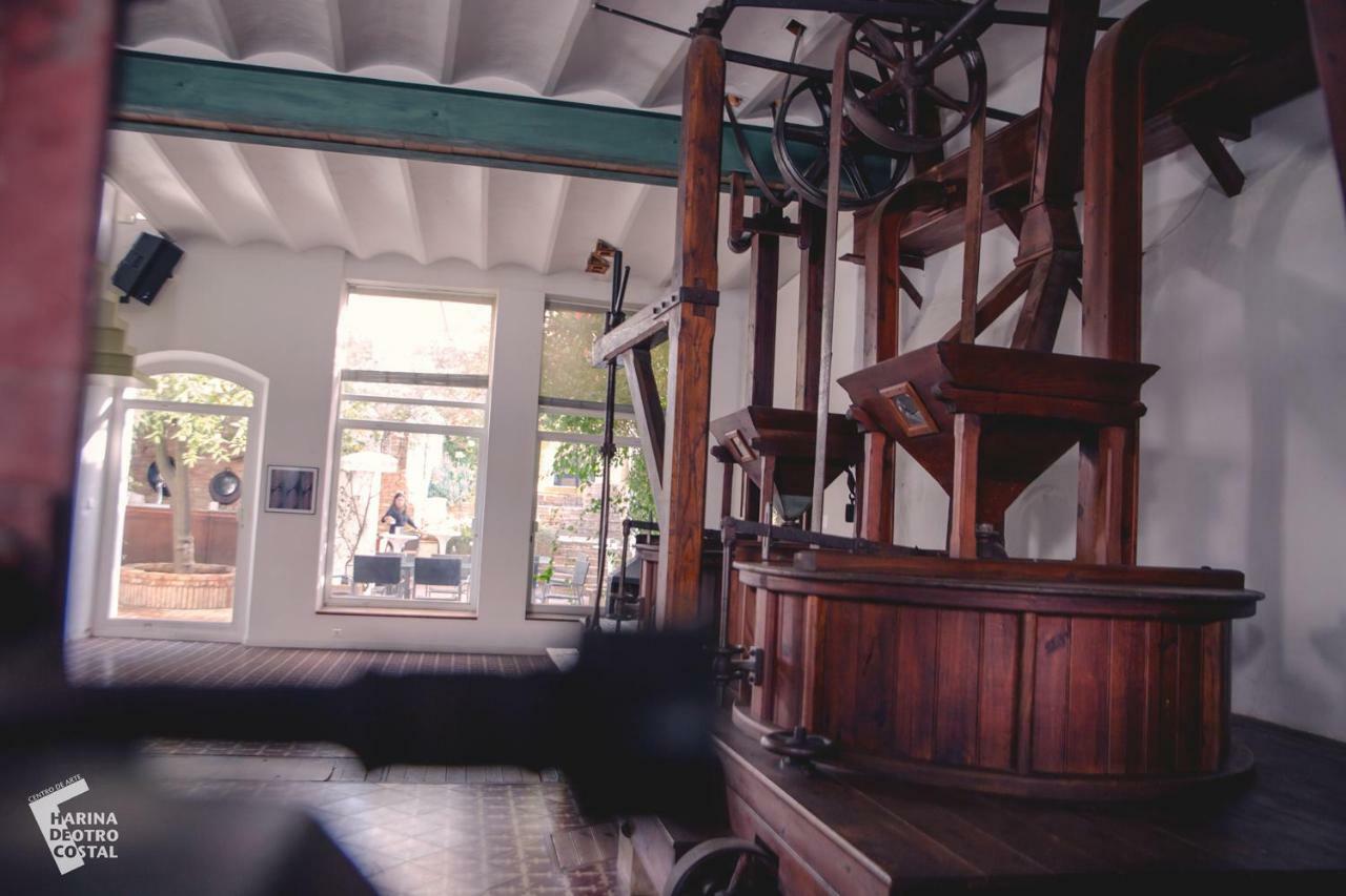 Centro De Arte Harina De Otro Costal Guest House Trigueros Екстериор снимка